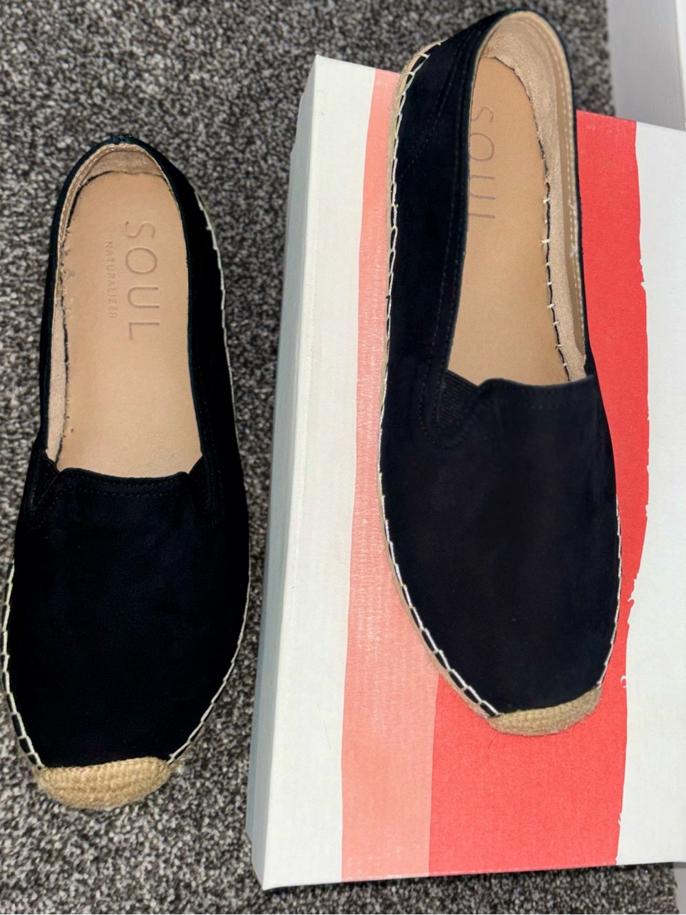 SOUL Naturalizer Black Espadrille Slip-On Flats
Size: 8